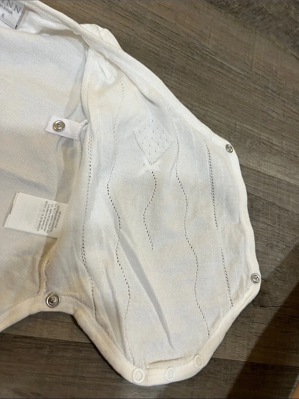 Kimono Style bodysuit size 6M by Spanish brand Linn by Diacar